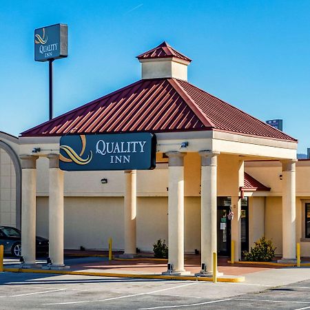 Quality Inn Newport Eksteriør billede