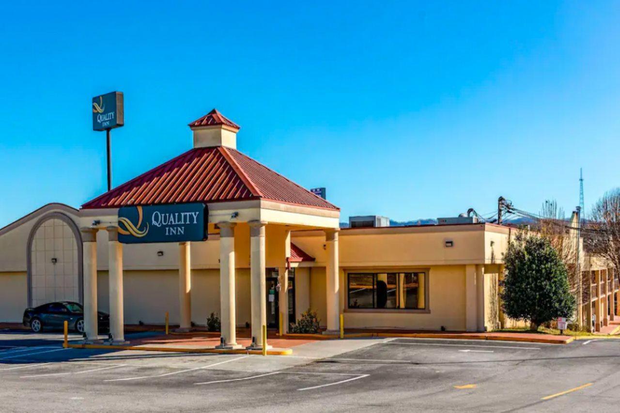 Quality Inn Newport Eksteriør billede