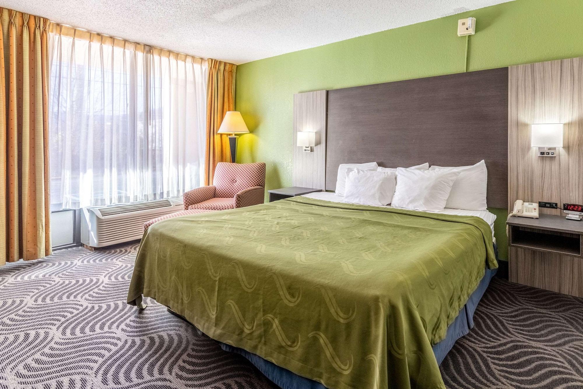 Quality Inn Newport Eksteriør billede