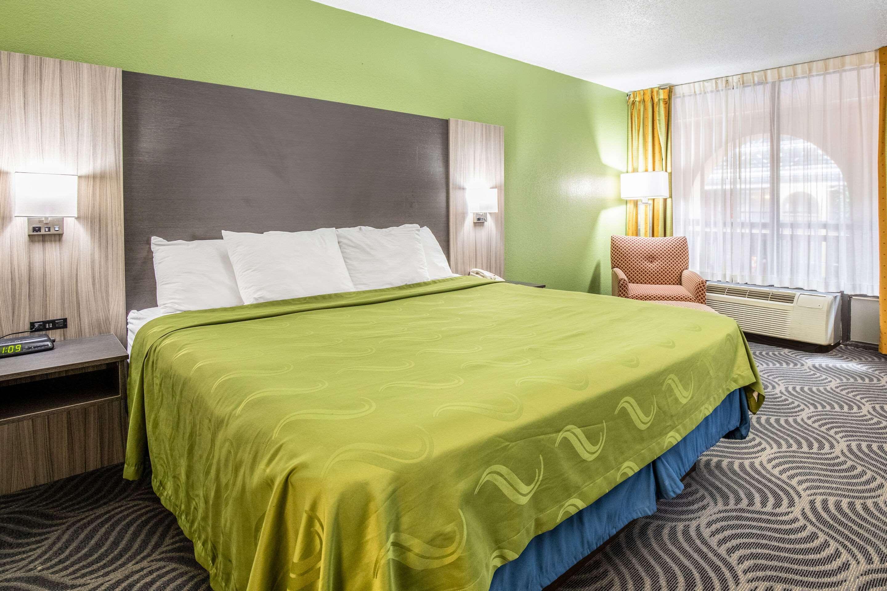 Quality Inn Newport Eksteriør billede