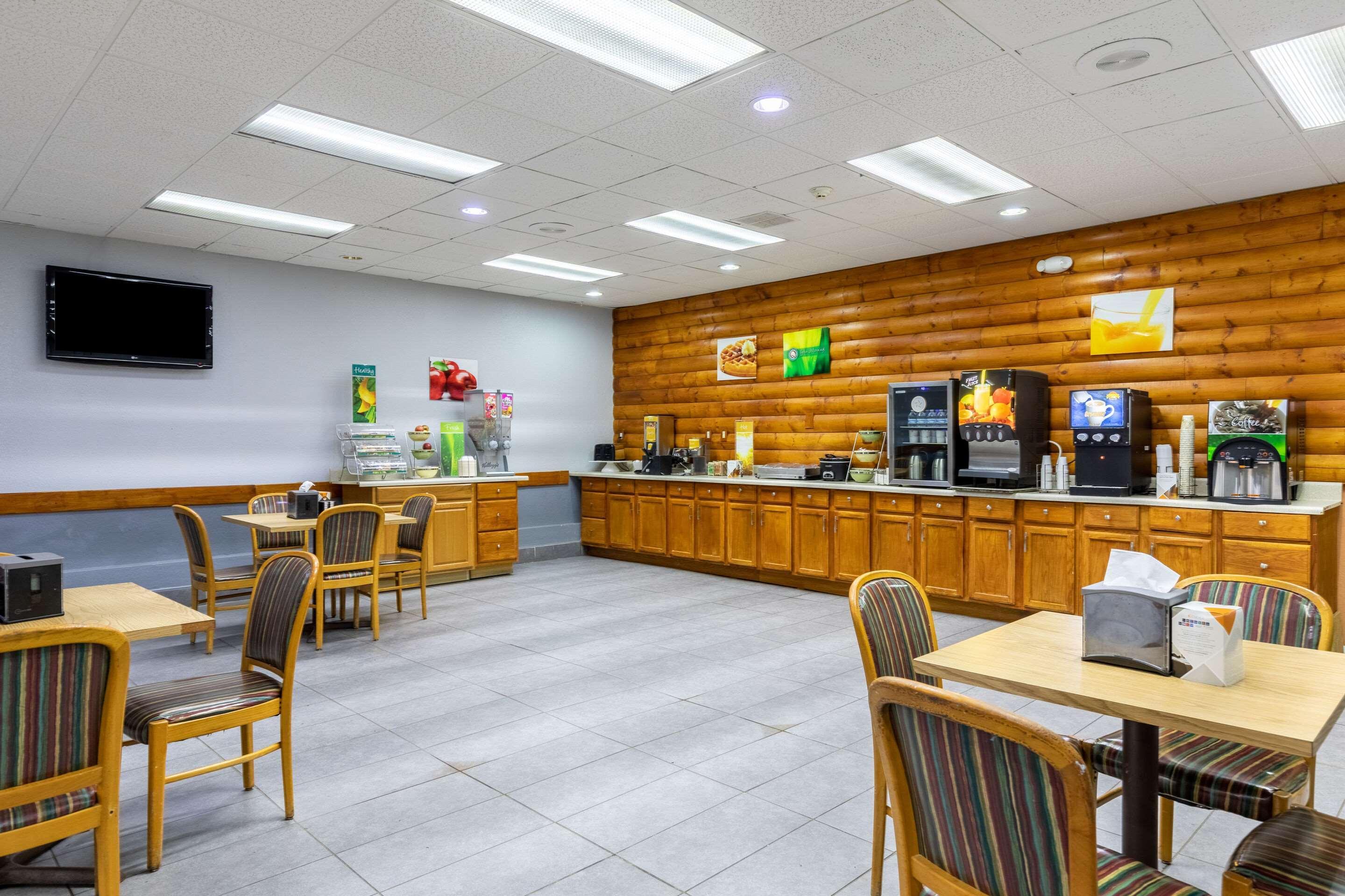 Quality Inn Newport Eksteriør billede